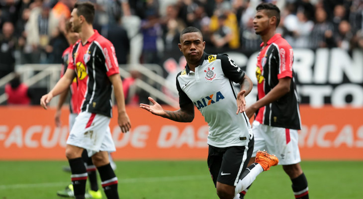  Líder do Brasileirão, Corinthians tem maior número de vitórias, menor número de derrotas, melhor ataque e melhor defesa!