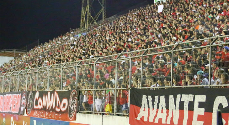  Torcida rubro-negra pode comemorar! Acabou o sofrimento! Brasil está de volta à Série B do Brasileirão!