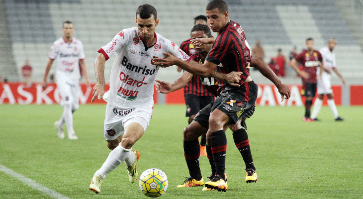  Brasil não foi páreo para o Atlético Paranaense e foi eliminado logo na Primeira Fase da Copa do Brasil!