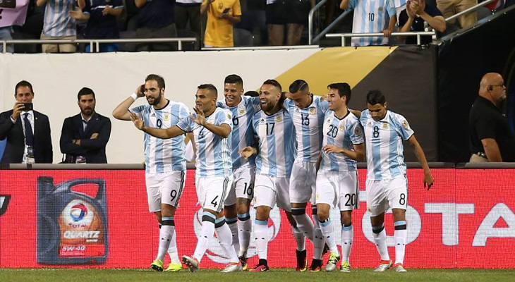  Argentina foi a única seleção a vencer todos os três jogos da fase inicial pela Copa América!