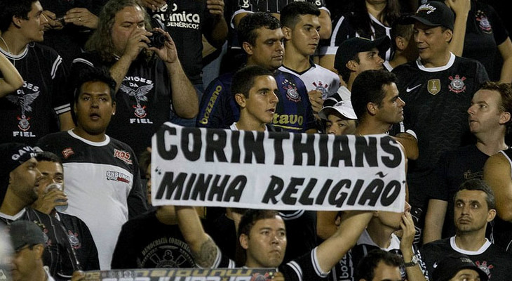  Corinthians, entre os clubes que mandaram jogos no Pacaembu, conseguiu o melhor público no Brasileirão!