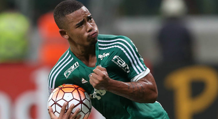  Gabriel Jesus enfrentou maratona pela Seleção Brasileira e pelo Palmeiras e o corpo já começou a acusar problemas!