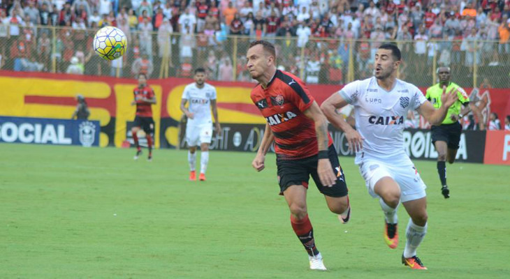  Figueirense foi goleado pelo Vitória e conheceu seu terceiro rebaixamento desde o Brasileirão 2006!