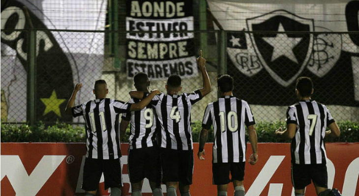  Botafogo pegará Grêmio e só depende das suas forças para garantir presença na Libertadores!