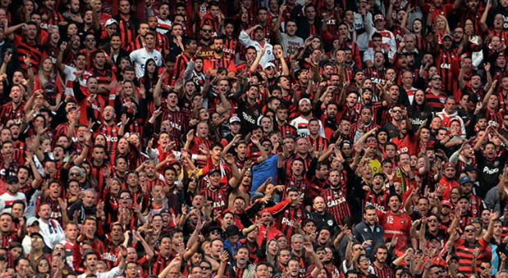  Atlético Paranaense, mesmo deixando a desejar em campo, obteve a melhor média de público do Estadual!