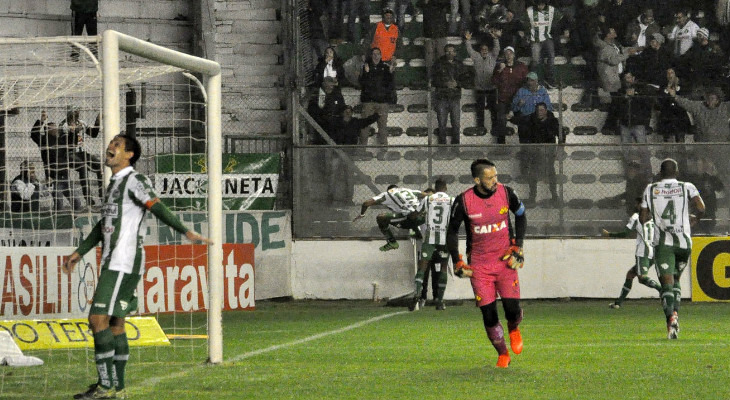  Juventude venceu o Criciúma, manteve a invencibilidade e assumiu a liderança da Série B!