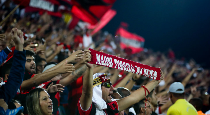  Rio de Janeiro, mesmo com seus clubes atuando em estádios pequenos, têm a melhor média de público do país!