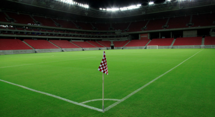  Arena Pernambuco já teve mais de 100 jogos após a Copa do Mundo, mas ainda não atraiu um milhão de torcedores!