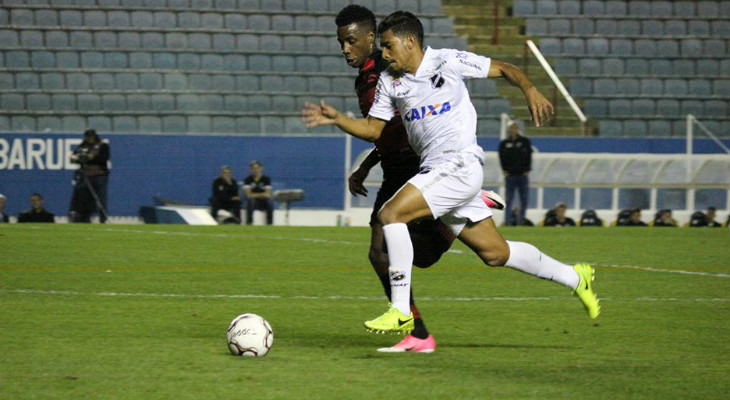  Oeste arrancou empate no final contra o ABC e manteve-se invicto em casa na Série B!