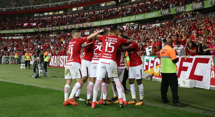  Internacional já acumula oito vitórias no returno e disparou na liderança da Série B!