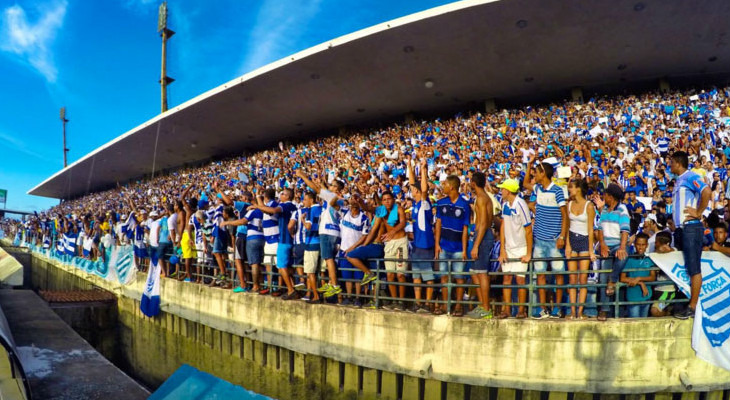  Torcida do CSA está a um empate de finalmente gritar "é campeão" em uma divisão do Brasileirão!