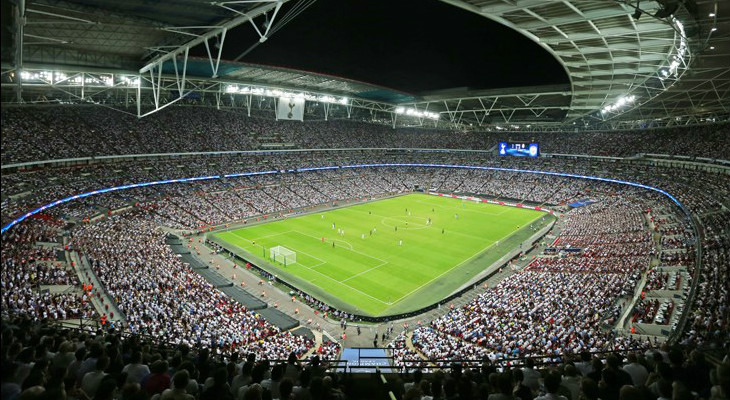  Tottenham tem mandado seus jogos em Wembley e conquistado bons públicos, inclusive, o maior da UEFA Champions League!