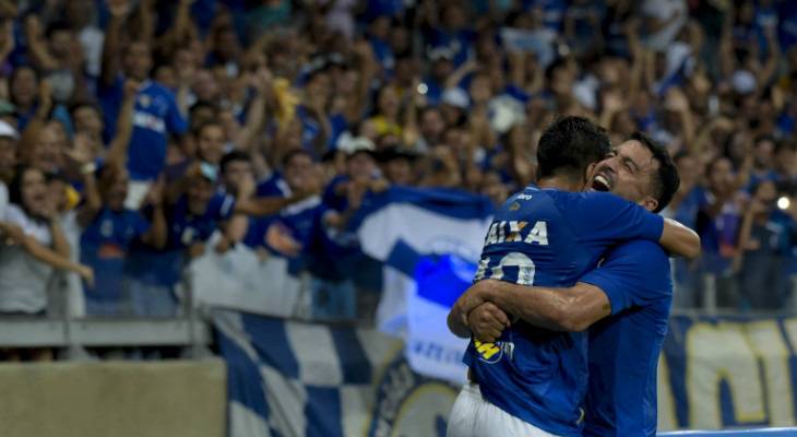  Vitória em campo do Cruzeiro no Estadual Mineiro e festa nas arquibancadas do Mineirão!