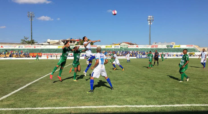  Confiança ainda não venceu nenhum adversário na edição 2018 e já ronda a zona de rebaixamento do Sergipano!