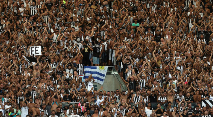  Torcida do Botafogo até fez sua parte na final, mas deixou a desejar ao longo de todo o Cariocão!