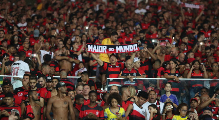  Flamengo voltou a lotar o Maracanã e já contabiliza mais de 100 mil torcedores no Brasileirão!