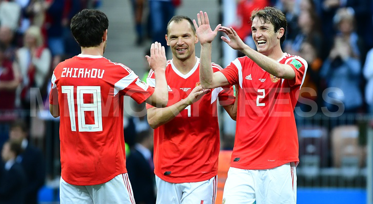  Copa do Mundo até começou bem com a goleada da Rússia, mas os rivais não seguiram o exemplo da anfitriã!