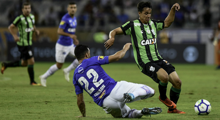  América Mineiro foi derrotado pelo Cruzeiro e chegou a cinco tropeços fora de casa pelo Brasileirão!