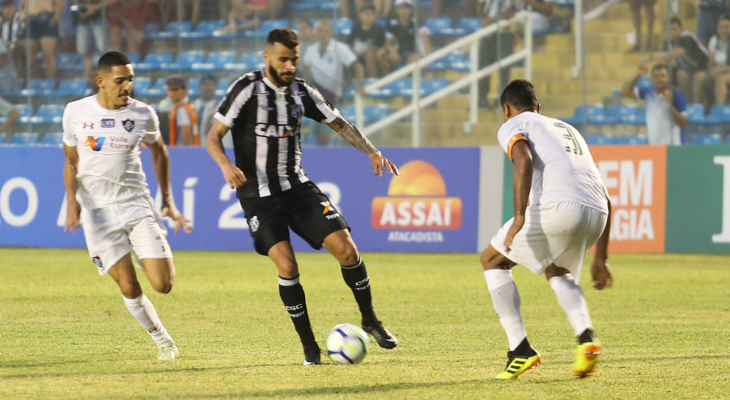  Ceará venceu o Fluminense e não tem os piores números, mas está na lanterna do Brasileirão!