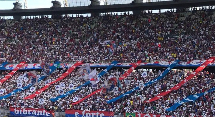  Torcida do Fortaleza comemorou a conquista simbólica do turno da Série B e as 19 rodadas no G4!