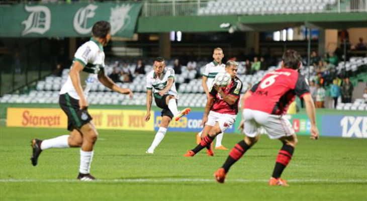  Coritiba, além de não vencer há seis jogos, faz sua pior campanha na Série B de pontos corridos!