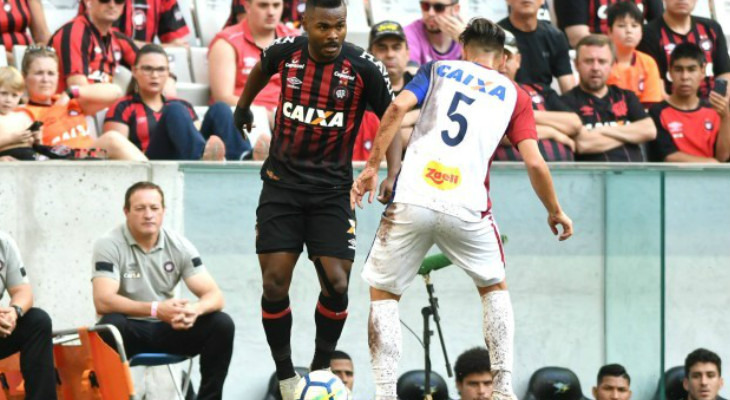  Paraná, pior clube do Brasileirão, sofreu mais uma derrota fora de casa e no returno!