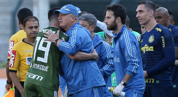  Palmeiras fez sua parte e ainda contou com o tropeço do Internacional para disparar na liderança do Brasileirão!