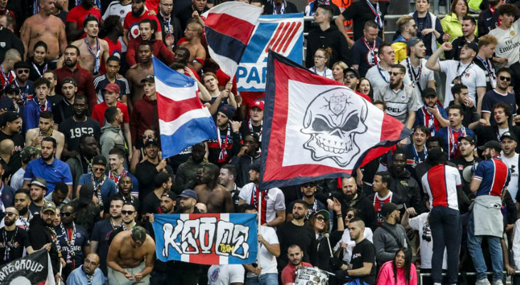  Torcida festejou mais um título do PSG que terminou dentro do Top 3 no ranking de público da Ligue 1!