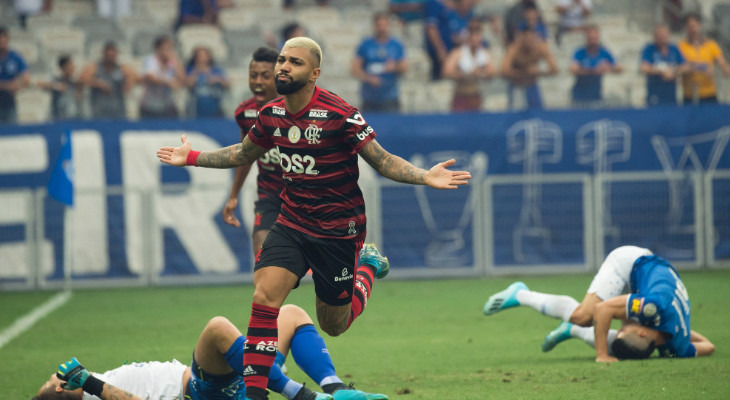  Gabigol voltou a marcar em mais uma vitória do Flamengo e chegou a 17 gols no Brasileirão!