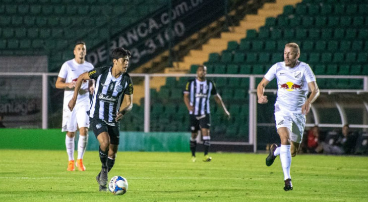  Figueirense foi atropelado pelo líder Bragantino e se manteve na lanterna da Série B!