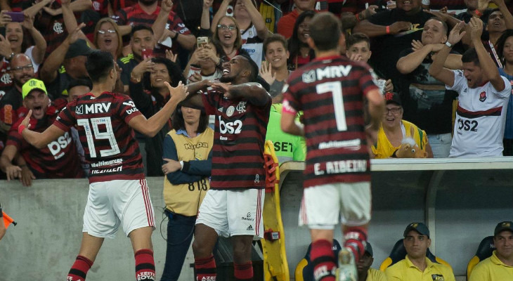  Flamengo venceu pela 20ª vez e abriu dez pontos de vantagem na liderança do Brasileirão!