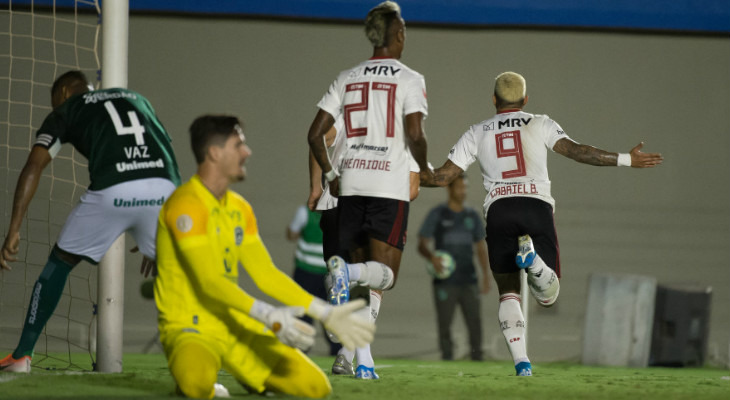  Gabigol voltou a deixar sua marca, o 3o gol em cima do Goiás pelo Brasileirão 2019!