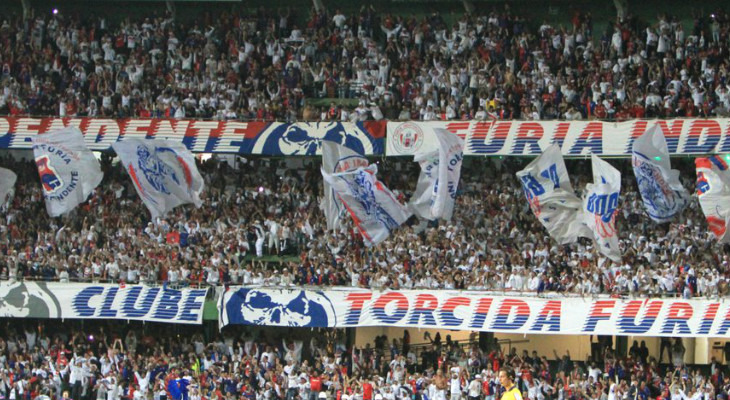  Torcida do Paraná ficou sem o acesso, mas viu o clube assumir a ponta no ranking de pontos da Série B!