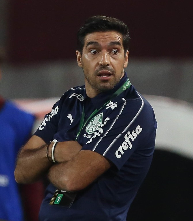  Abel Ferreira pode ser o 2º técnico estrangeiro a ser campeão da Libertadores por clube brasileiro!