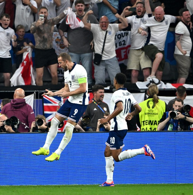  Ingleses farão uma final inédita contra a Espanha, algoz da França!